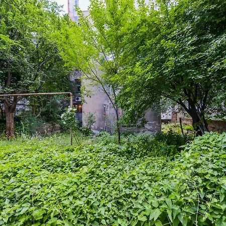 Apartament Balkan | Two Bedroom, Artistic, Centrally Located